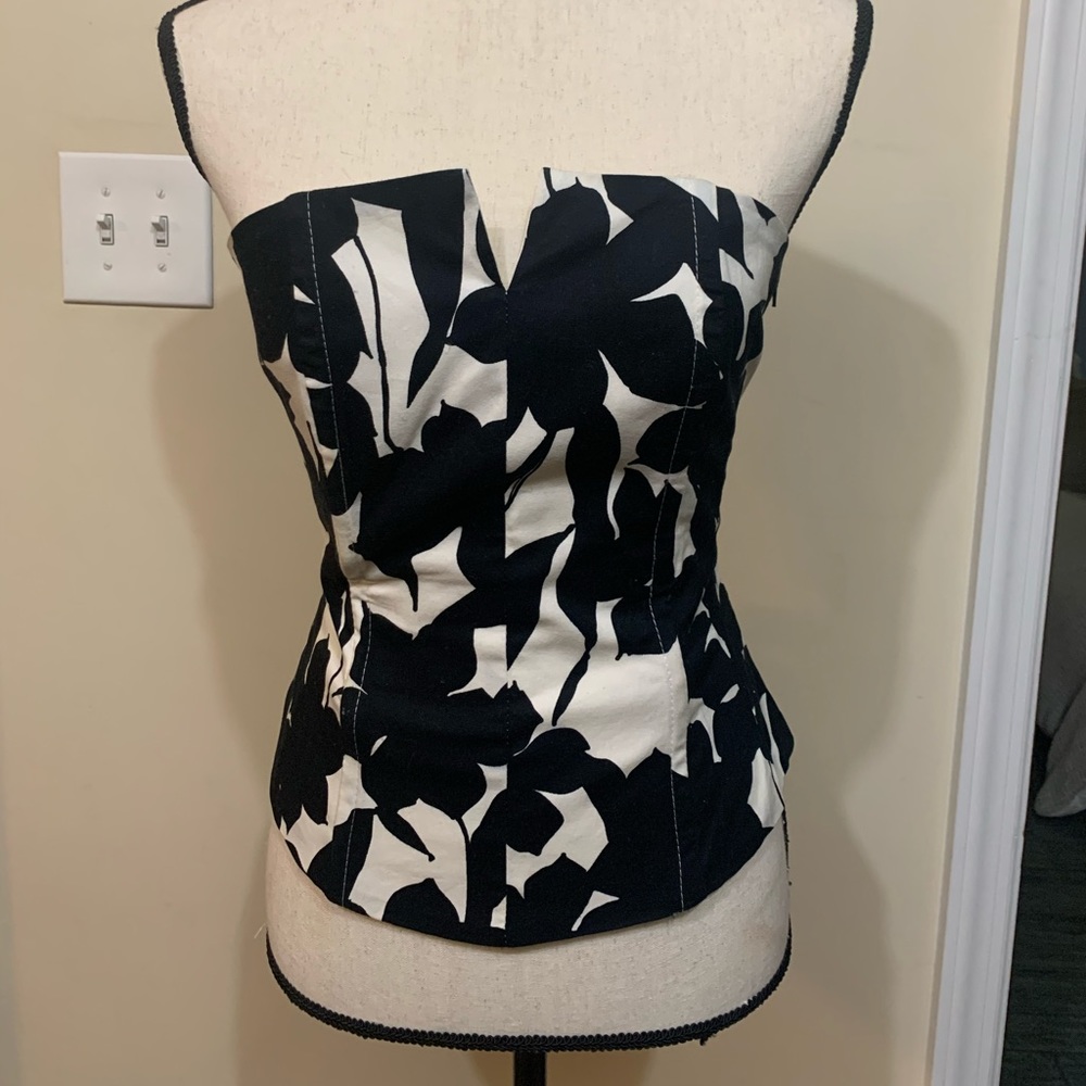 Black and white sexy corset with lace back